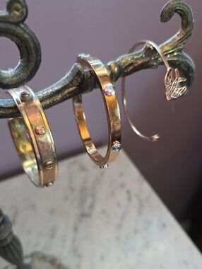 Henri Bendel Bangle Bracelet Set of 3 w/ Dust Bag